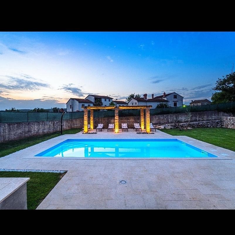Villa Campiello Heated Pool فربنيك المظهر الخارجي الصورة